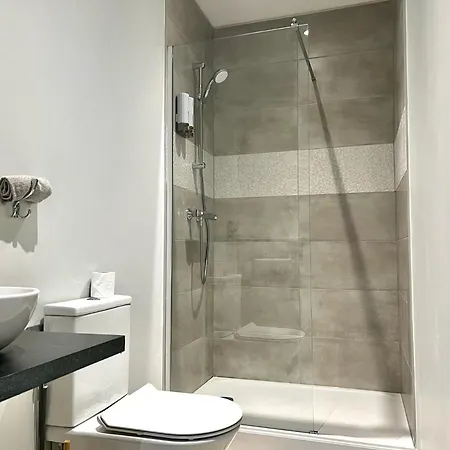 Ebenia - 4 Pers - Netflix & Wifi - Lille - Tourcoing