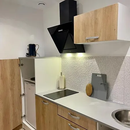 Appartement Ebenia - 4 Pers - Netflix & Wifi - Lille - Tourcoing