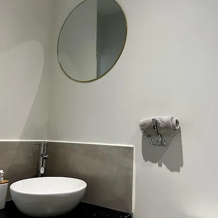 Ebenia - 4 Pers - Netflix & Wifi - Lille - Appartement *